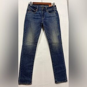 American Eagle Outfitters Size 2 Short Women's Dark Blue Skinny Jeans